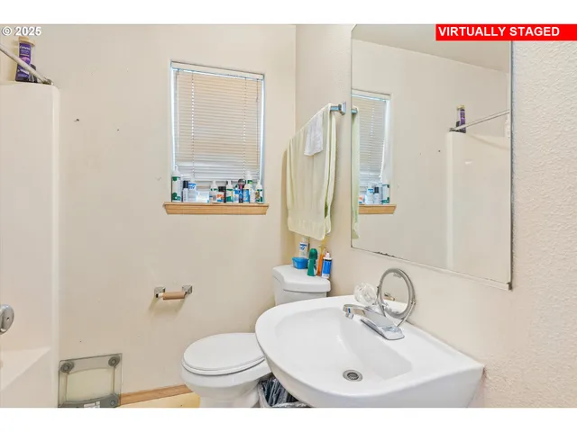 $229,000 | 15723 Northeast Beech Street, Portland, OR 97230