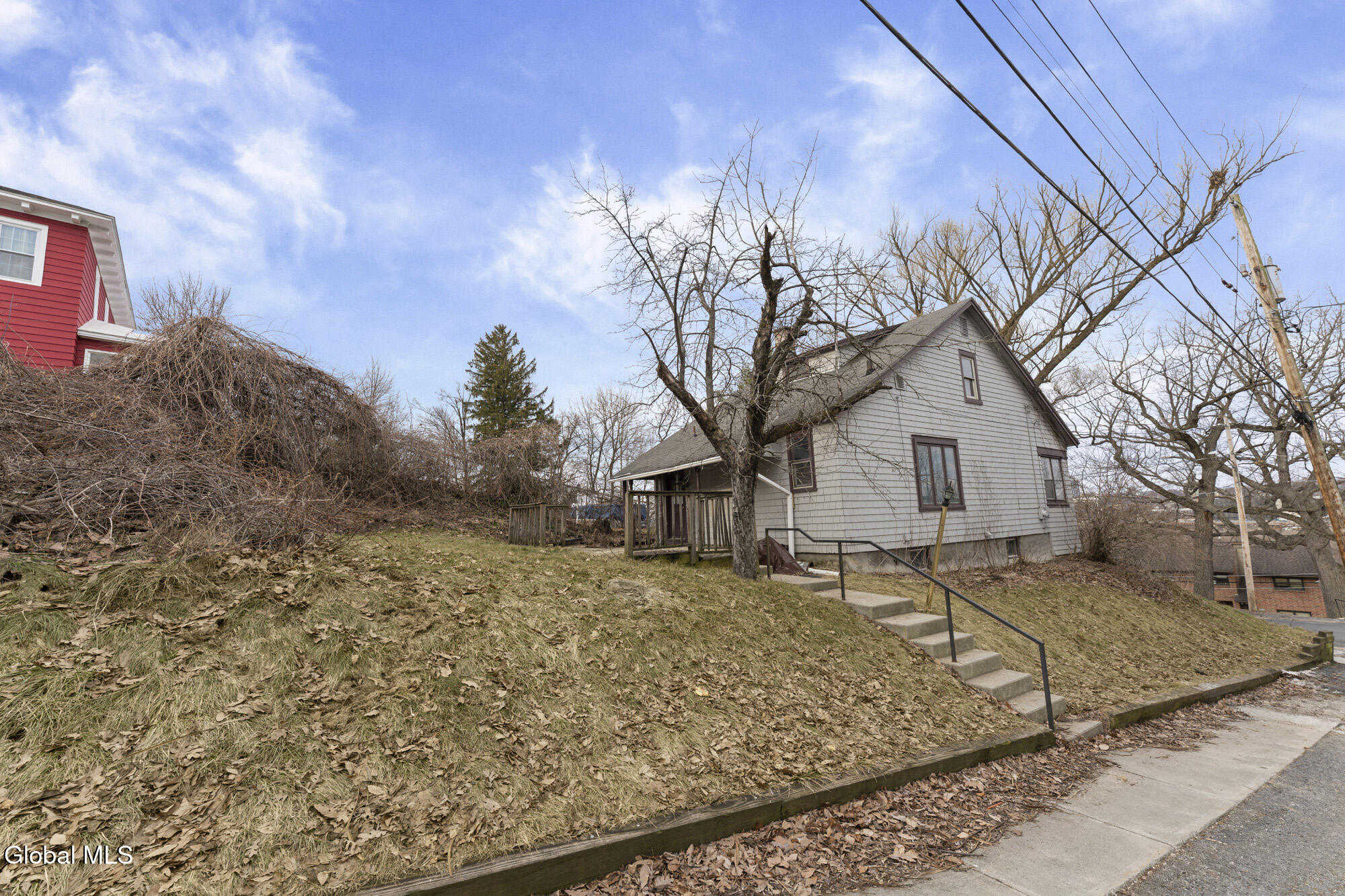 1498 2nd Street Rensselaer, NY 12144 - Photo 26 of 32 Yard 2