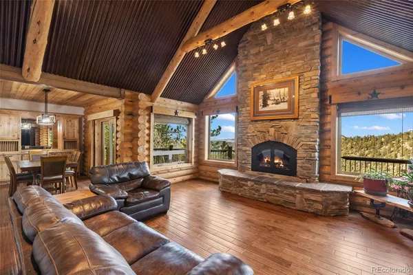 $738,950 | 111 Blue Spruce Road, Divide, CO 80814