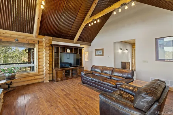 $738,950 | 111 Blue Spruce Road, Divide, CO 80814