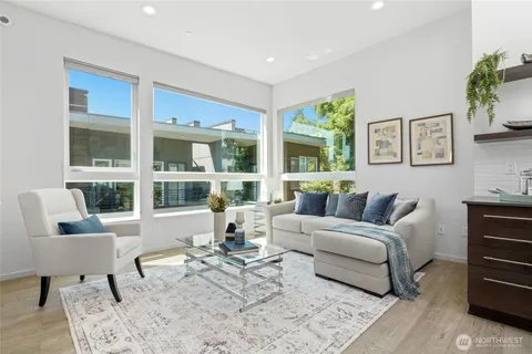 $849,800 | 3929 2nd Avenue Northeast, Seattle, WA 98105