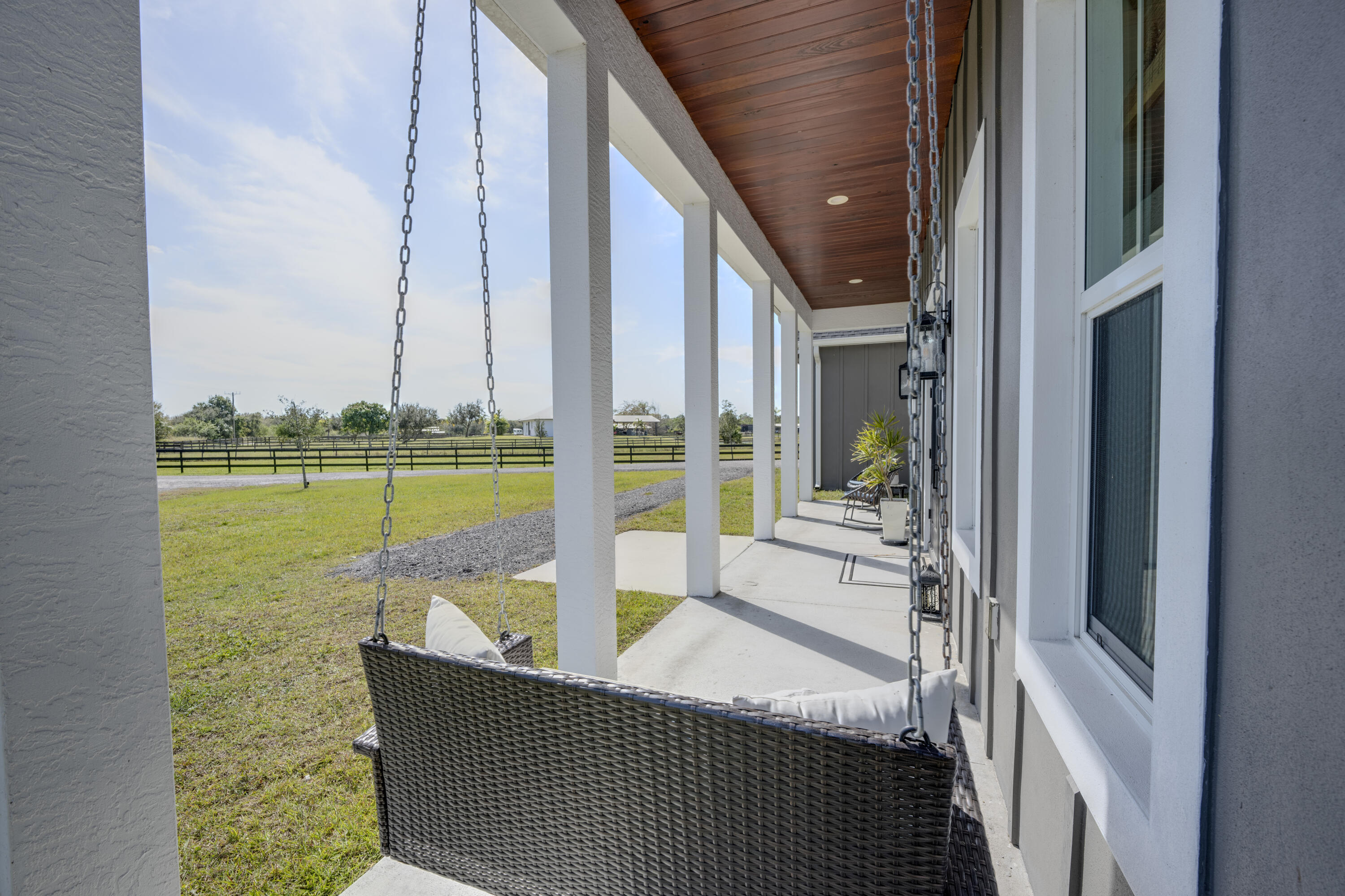 505 North Graves Road Fort Pierce, FL 34945 - Photo 5 of 73 DSC08989HDR