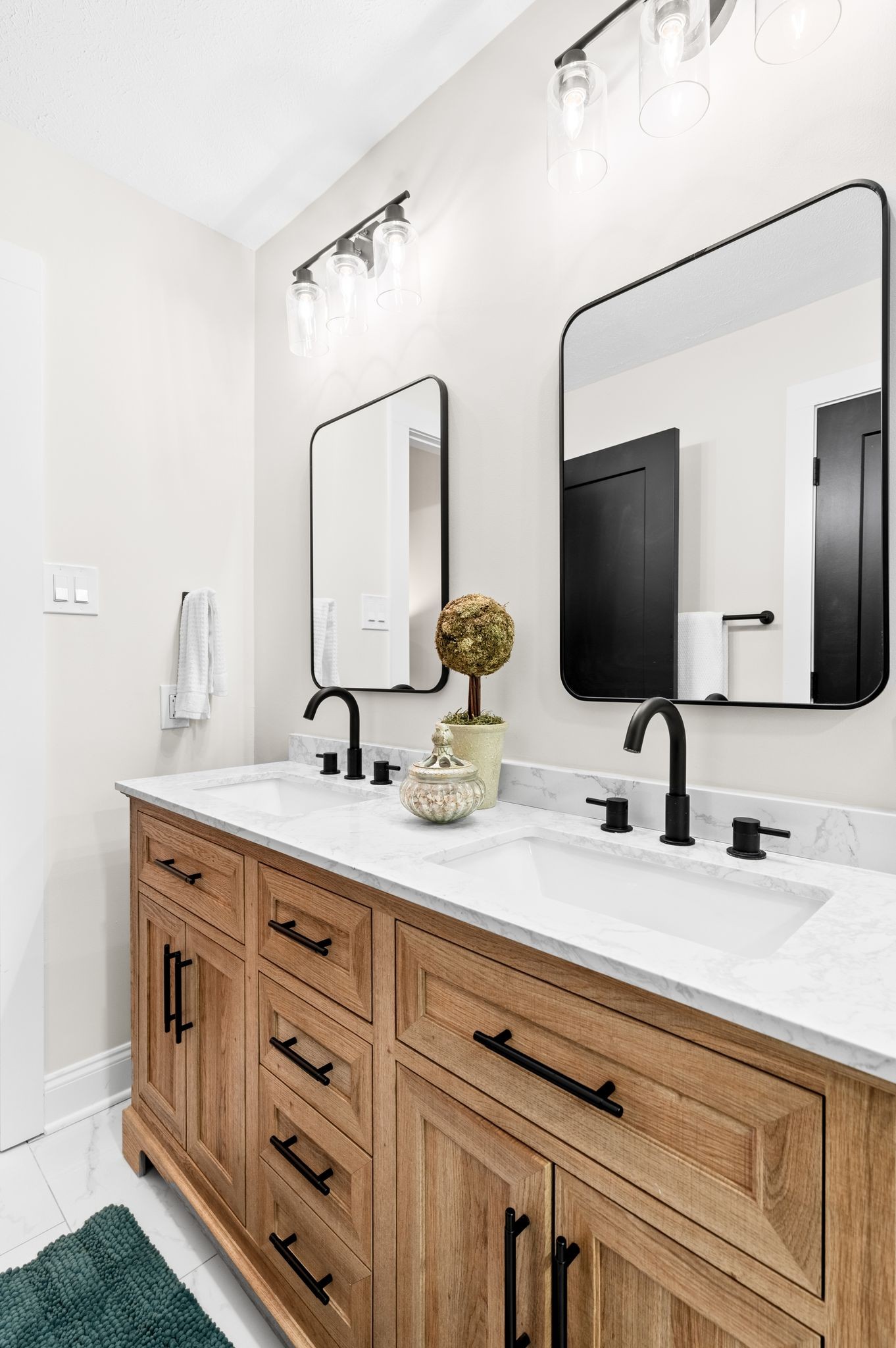 1993 Egypt Road Chapel Hill, TN 37034 - Photo 45 of 79 a bathroom with double sink and a mirror