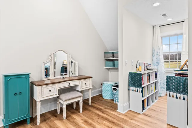 $949,900 | 1993 Egypt Road, Chapel Hill, TN 37034