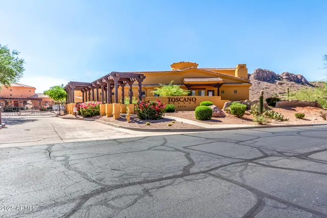 $440,000 | 5370 South Desert Dawn Drive, Unit 53, Gold Canyon, AZ 85118