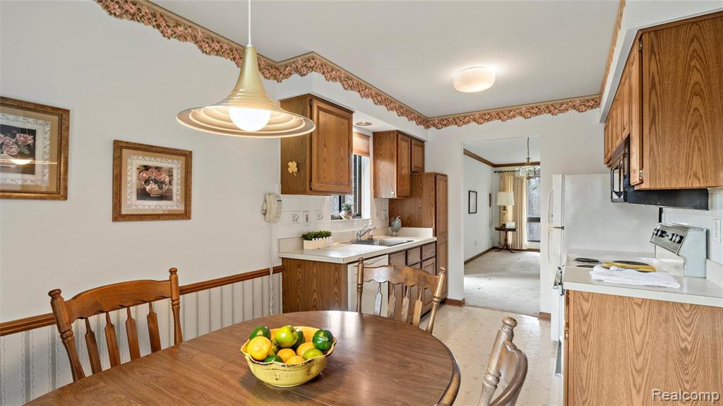 918 Wexford Way Rochester Hills, MI 48307 - Photo 4 of 22