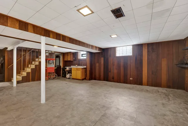 $399,900 | 5265 West Devon Avenue, Chicago, IL 60646