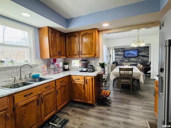 $192,000 | 3806 North Faber Avenue, Peoria Heights, IL 61616