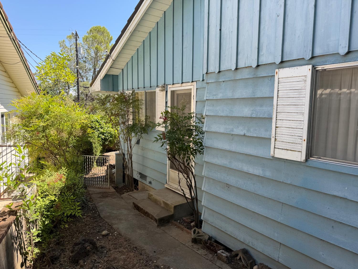 231 Boarman Street Jackson, CA 95642 - Photo 15 of 65 Back door from outside