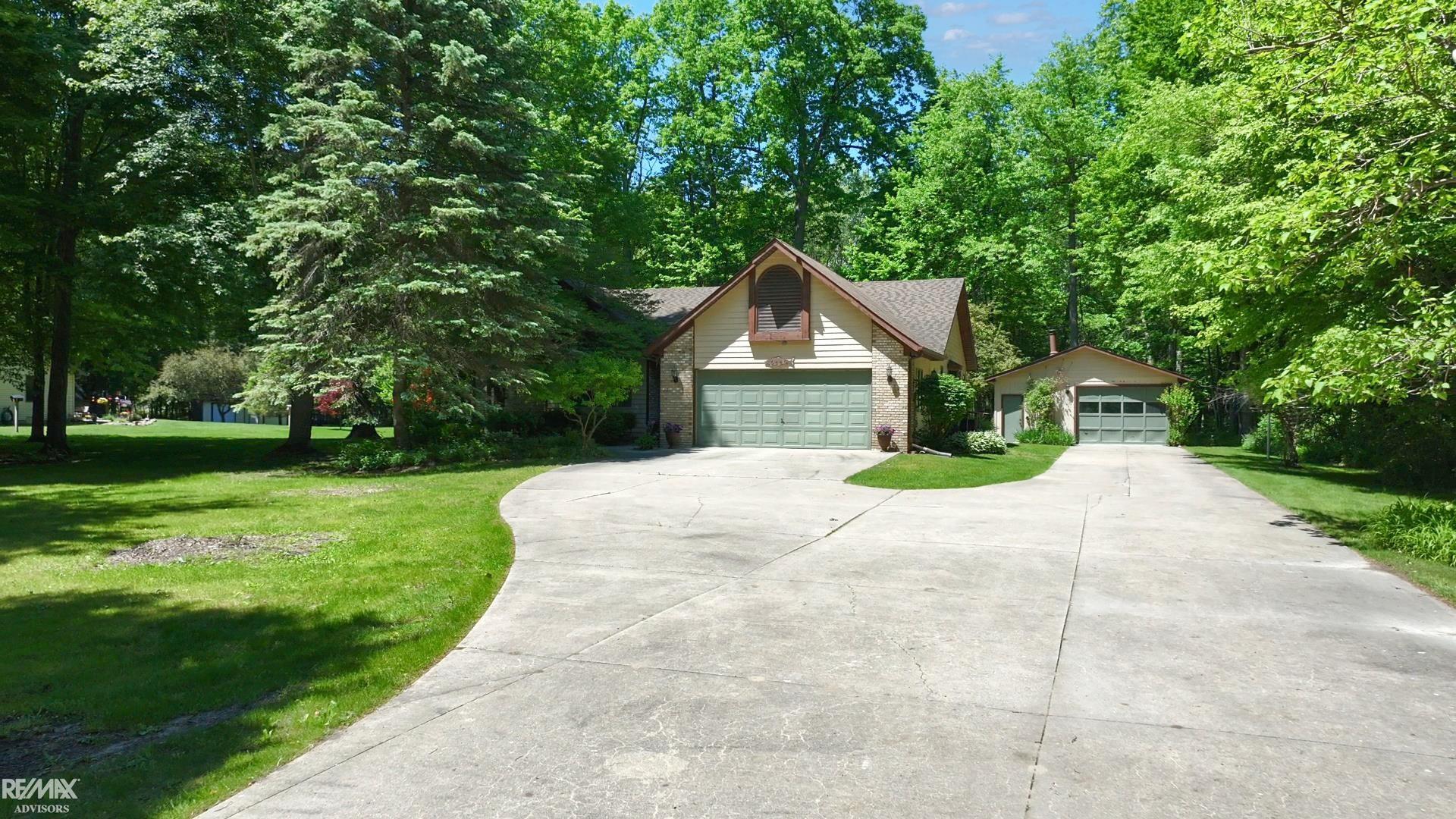 6440 Benoit Road Algonac, MI 48001 - Photo 34 of 53