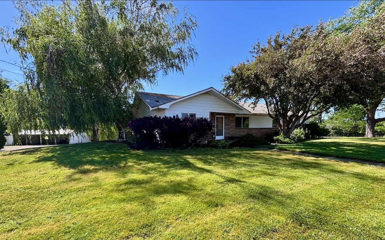 1171 Cleman Road Ellensburg, WA 98926 - Photo 1 of 37