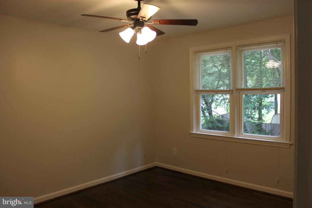 1654 Riverwood Road Baltimore, MD 21221 - Photo 15 of 30 an empty room with a window