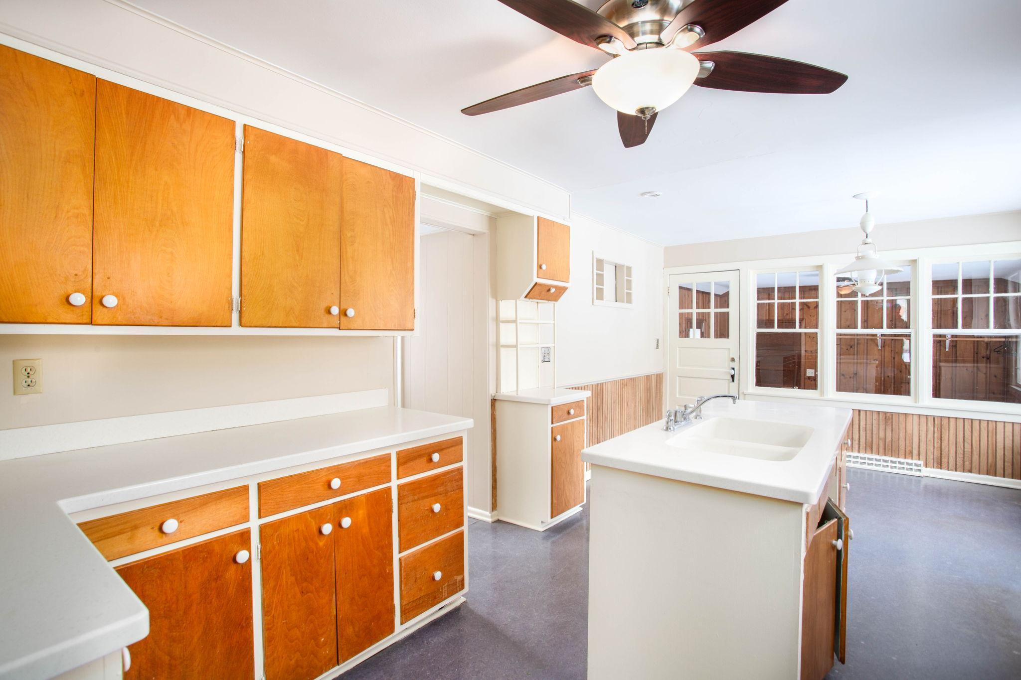 110 North Pearl Street River Falls, WI 54022 - Photo 15 of 39