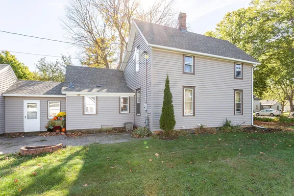 $299,000 | 110 North Pearl Street, River Falls, WI 54022