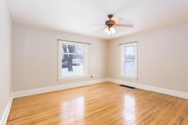 $307,500 | 110 North Pearl Street, River Falls, WI 54022
