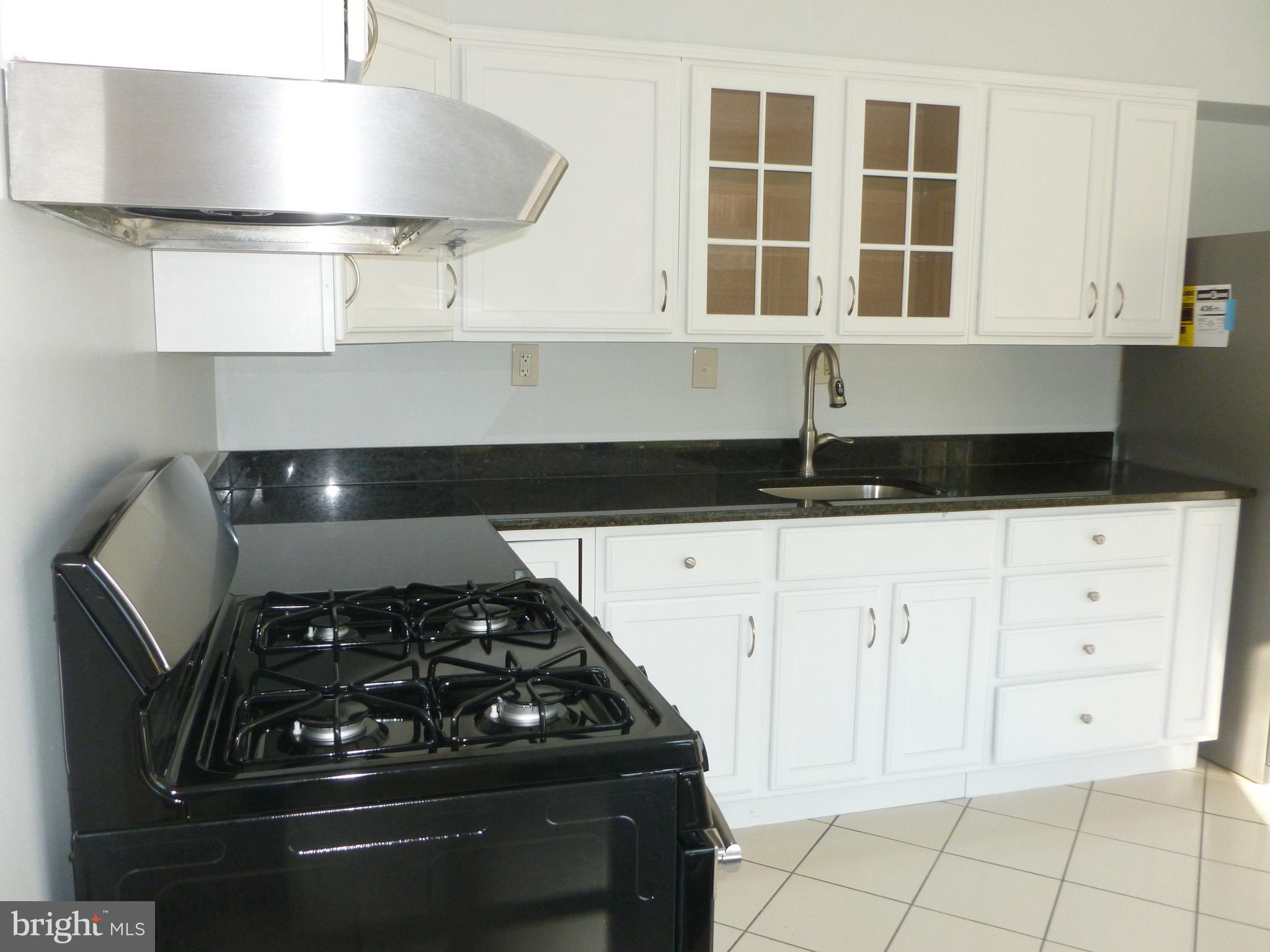 3706 Leverton Street Silver Spring, MD 20906 - Photo 16 of 34 Kitchen