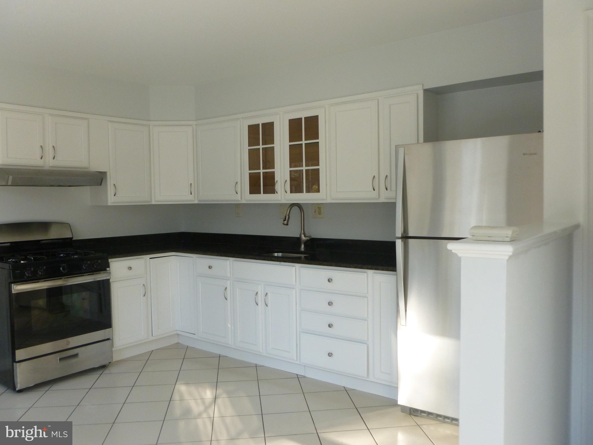 3706 Leverton Street Silver Spring, MD 20906 - Photo 17 of 34 Kitchen