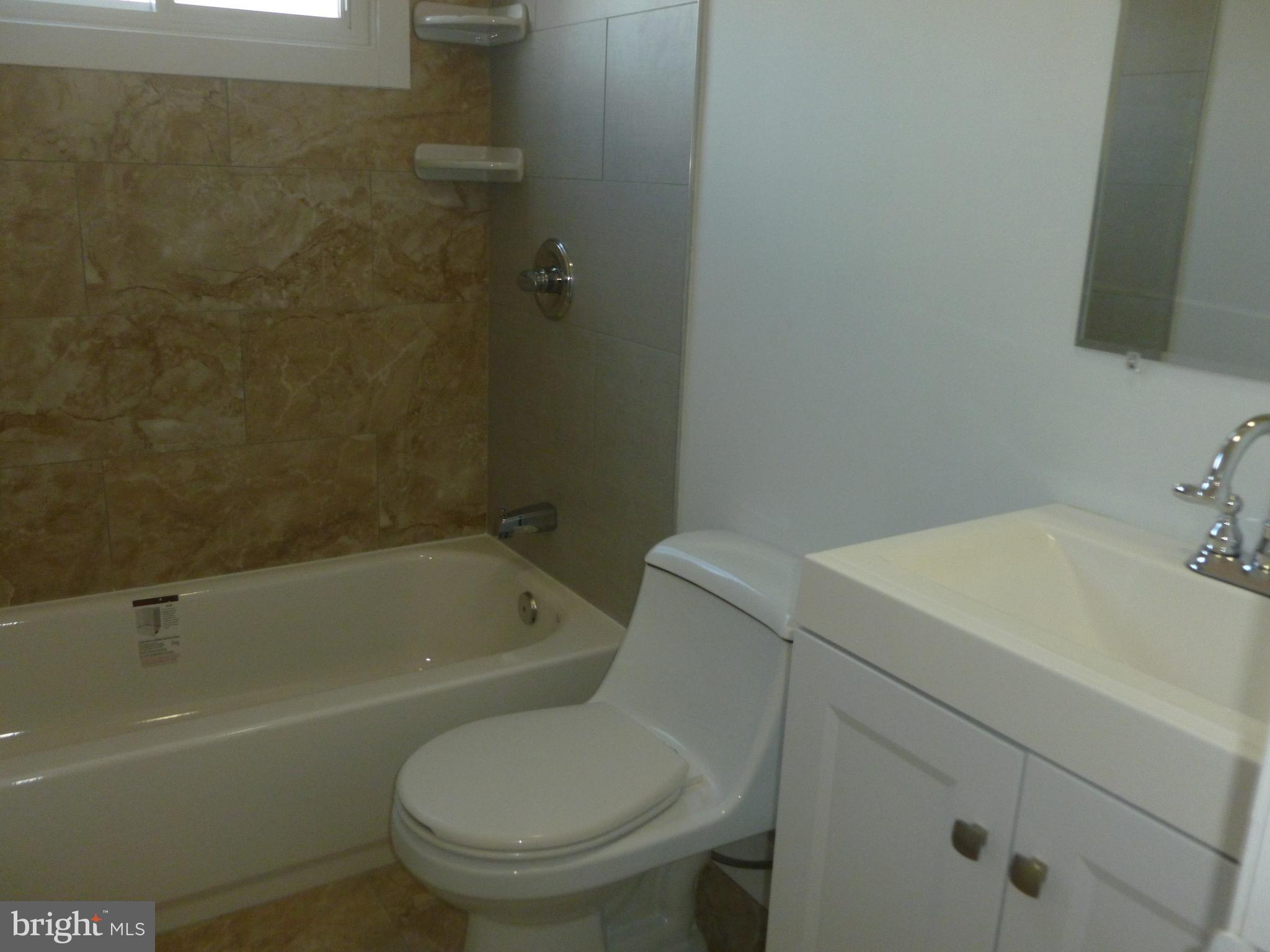 3706 Leverton Street Silver Spring, MD 20906 - Photo 18 of 34 2nd Level Bathroom