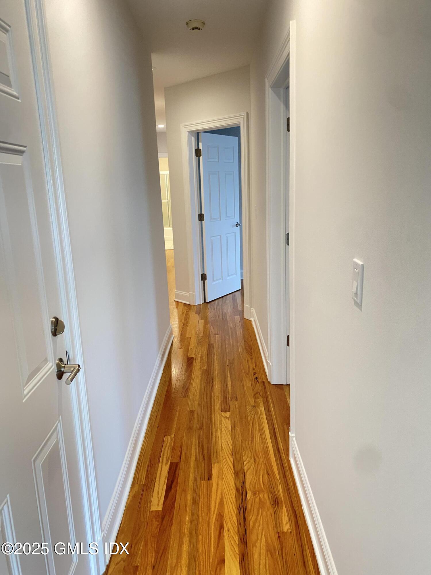 9 Sound View Court, Unit 2B Greenwich, CT 06830 - Photo 7 of 10 IMG_8116