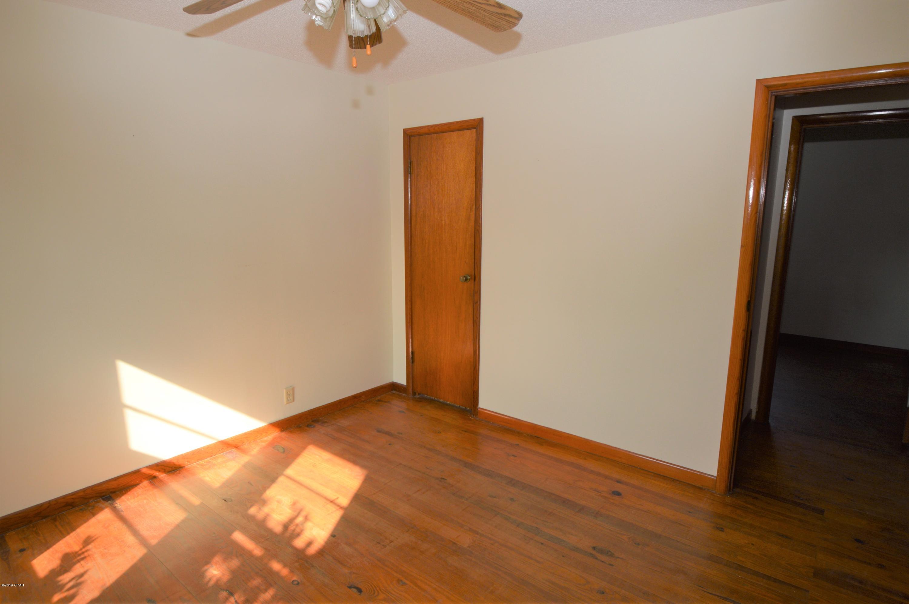 2416 Syfrett Road Cottondale, FL 32431 - Photo 20 of 38