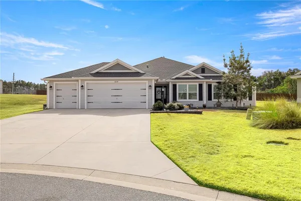 $749,900 | 11041 White Terrace, Oxford, FL 34484