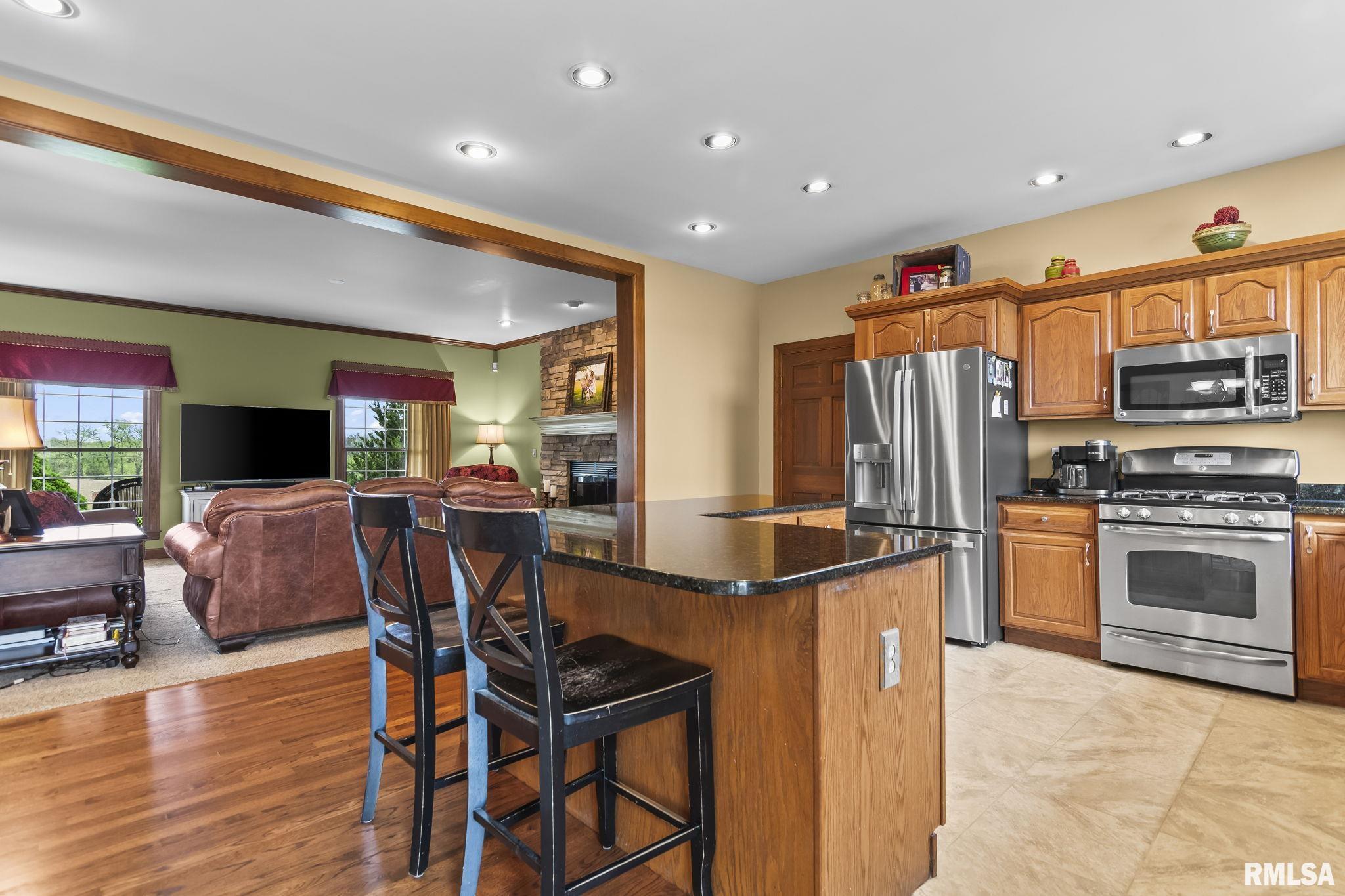 1615 New Salem Church Road New Berlin, IL 62670 - Photo 13 of 80