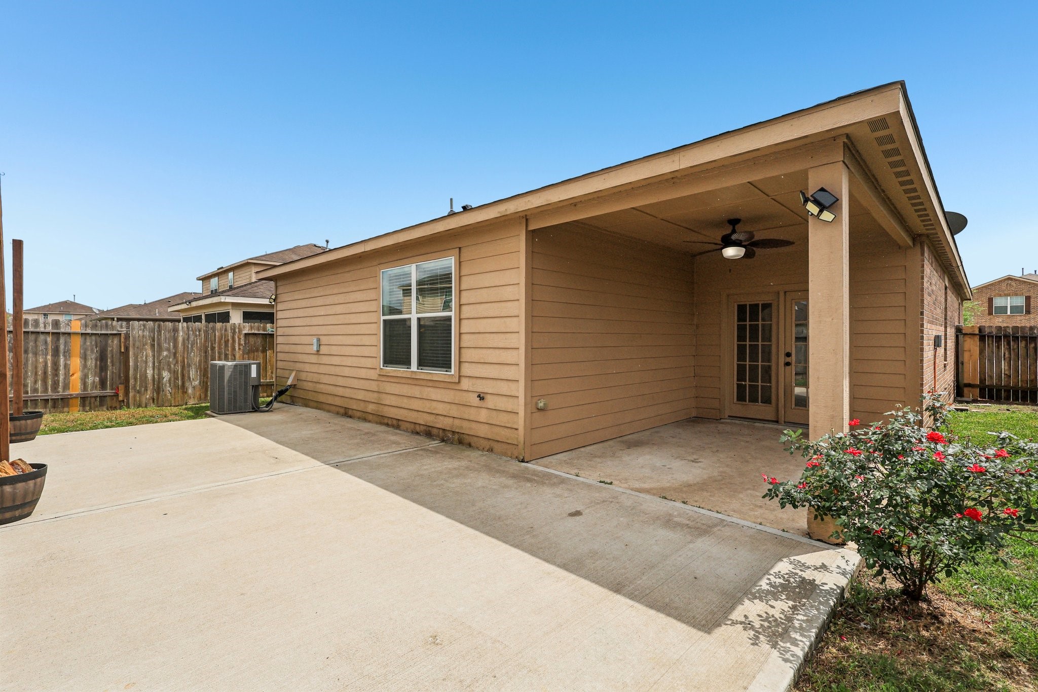 1819 Opal Peach Drive Rosharon, TX 77583 - Photo 25 of 28