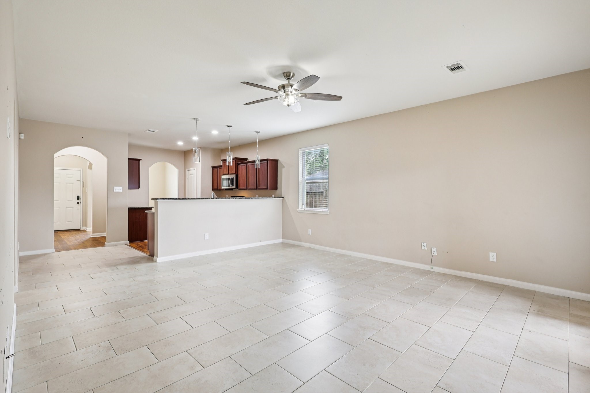 1819 Opal Peach Drive Rosharon, TX 77583 - Photo 6 of 28