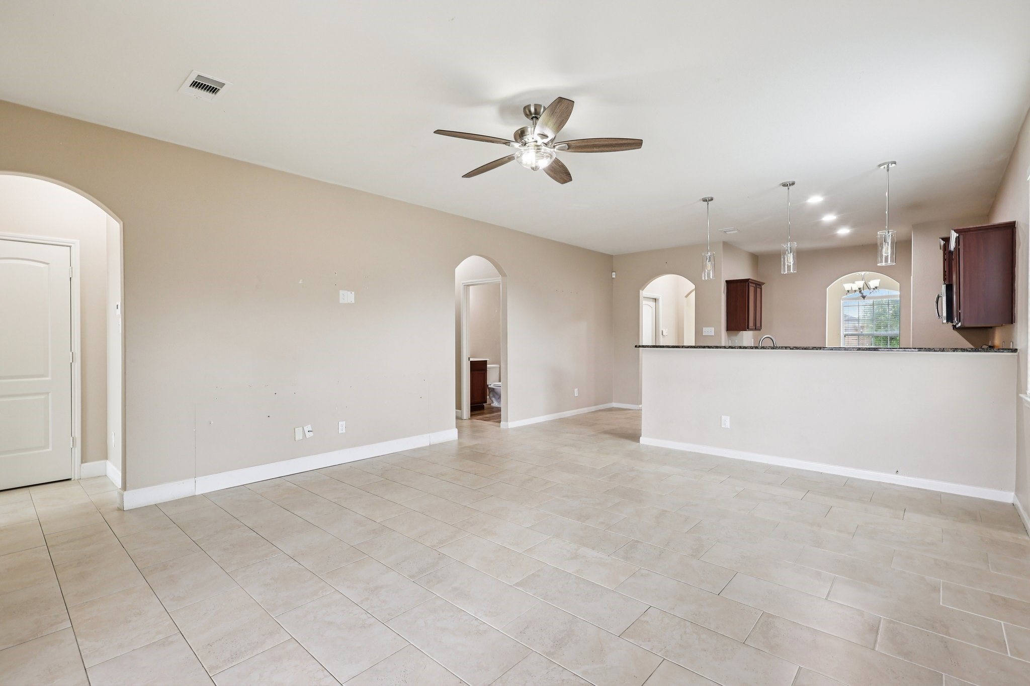 1819 Opal Peach Drive Rosharon, TX 77583 - Photo 7 of 28