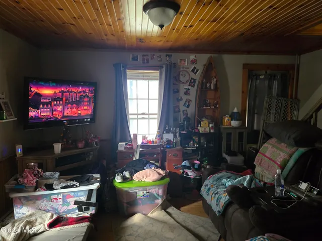 $74,900 | 248 Park Street, Tupper Lake, NY 12986