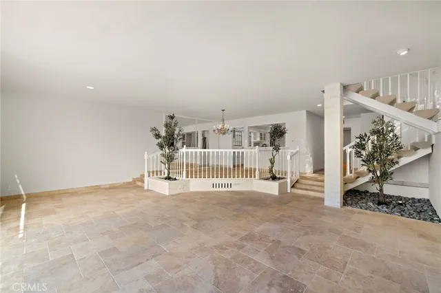 $11,995,000 | 205 Via Lido Soud, Newport Beach, CA 92663