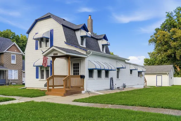 $225,000 | 709 South 2nd Street, Oregon, IL 61061