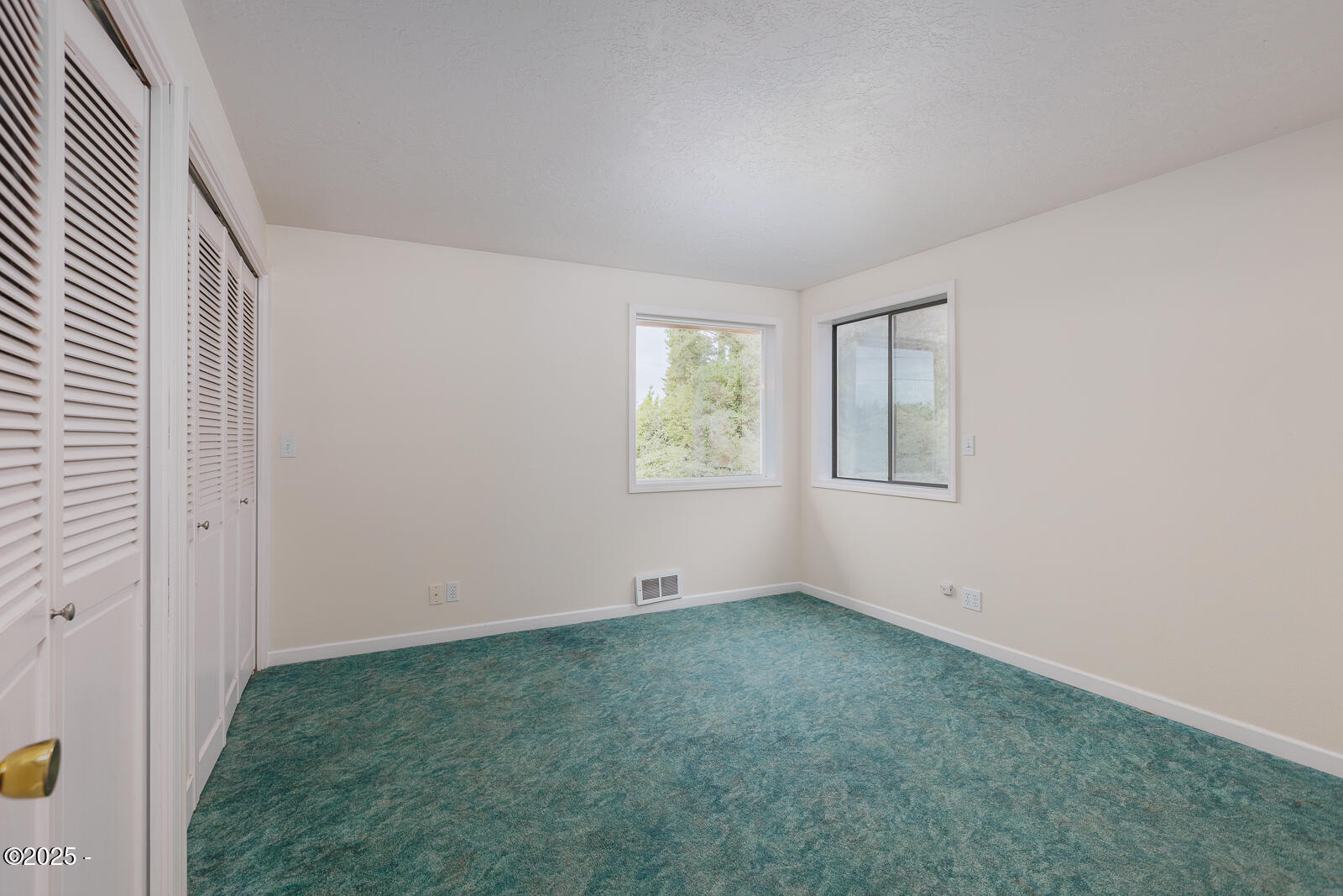 568 Southeast Benson Road Newport, OR 97365 - Photo 26 of 60 -22