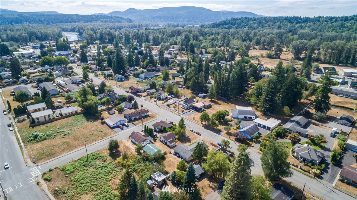 608 3rd Street Sultan, WA 98294 - Photo 20 of 25