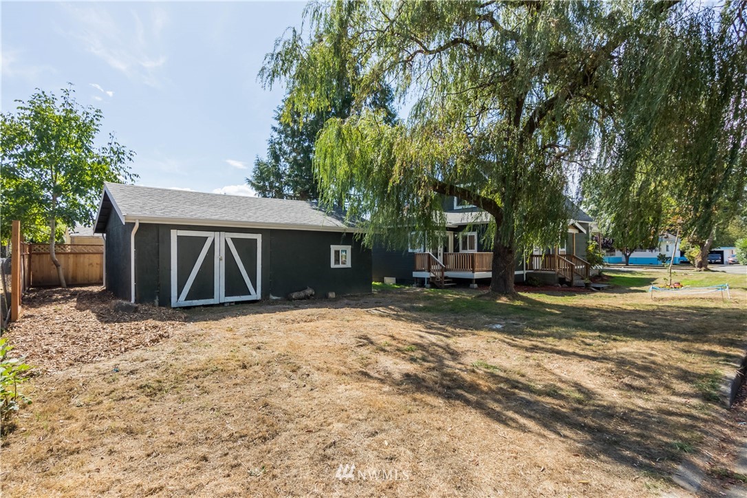 608 3rd Street Sultan, WA 98294 - Photo 4 of 25