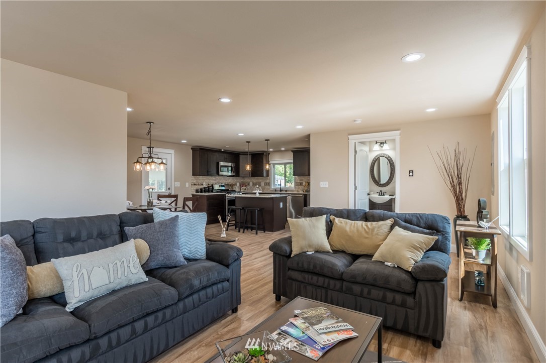 608 3rd Street Sultan, WA 98294 - Photo 5 of 25