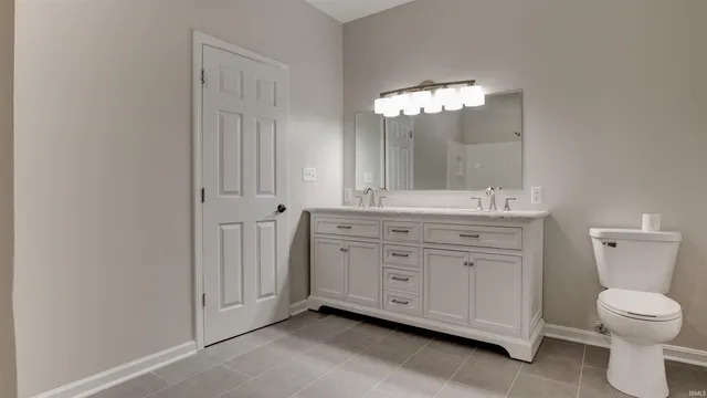 $250,000 | 496 Evergreen Plaza, Santa Claus, IN 47579