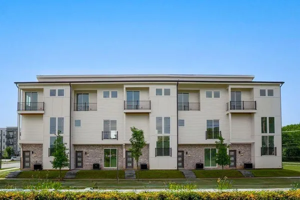 $435,000 | 3347 Aberdeen Row, Chattanooga, TN 37410