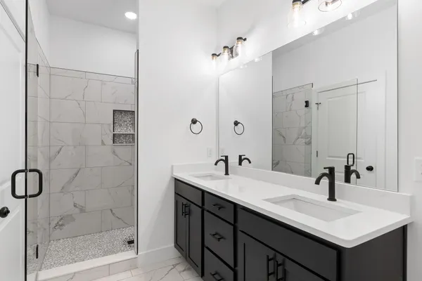 $435,000 | 3347 Aberdeen Row, Chattanooga, TN 37410