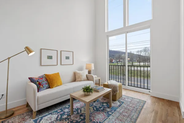 $435,000 | 3347 Aberdeen Row, Chattanooga, TN 37410