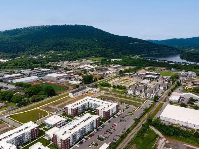 $435,000 | 3347 Aberdeen Row, Chattanooga, TN 37410