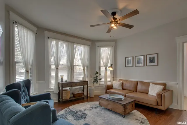 $329,900 | 2700 Maine Street, Quincy, IL 62301