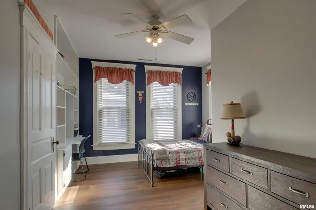 $329,900 | 2700 Maine Street, Quincy, IL 62301