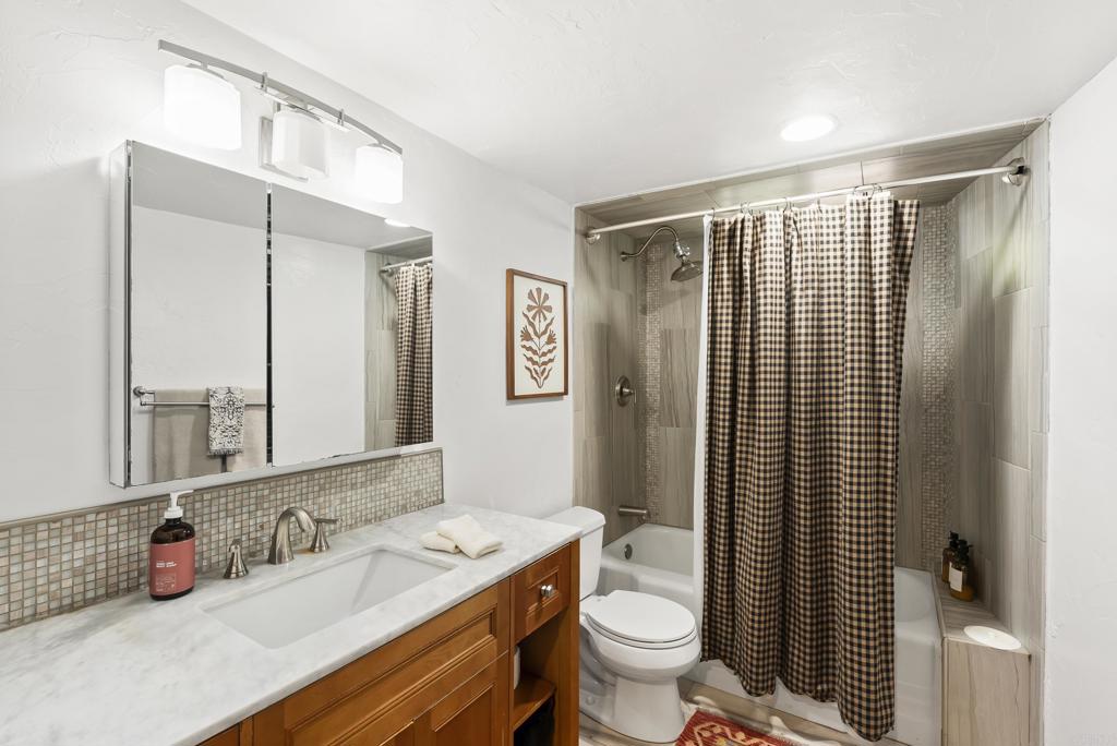 1475 Eolus Avenue Encinitas, CA 92024 - Photo 11 of 22