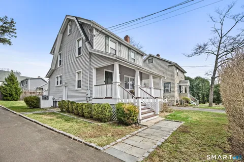 $650,000 | 125 Oaklawn Avenue, Stamford, CT 06905