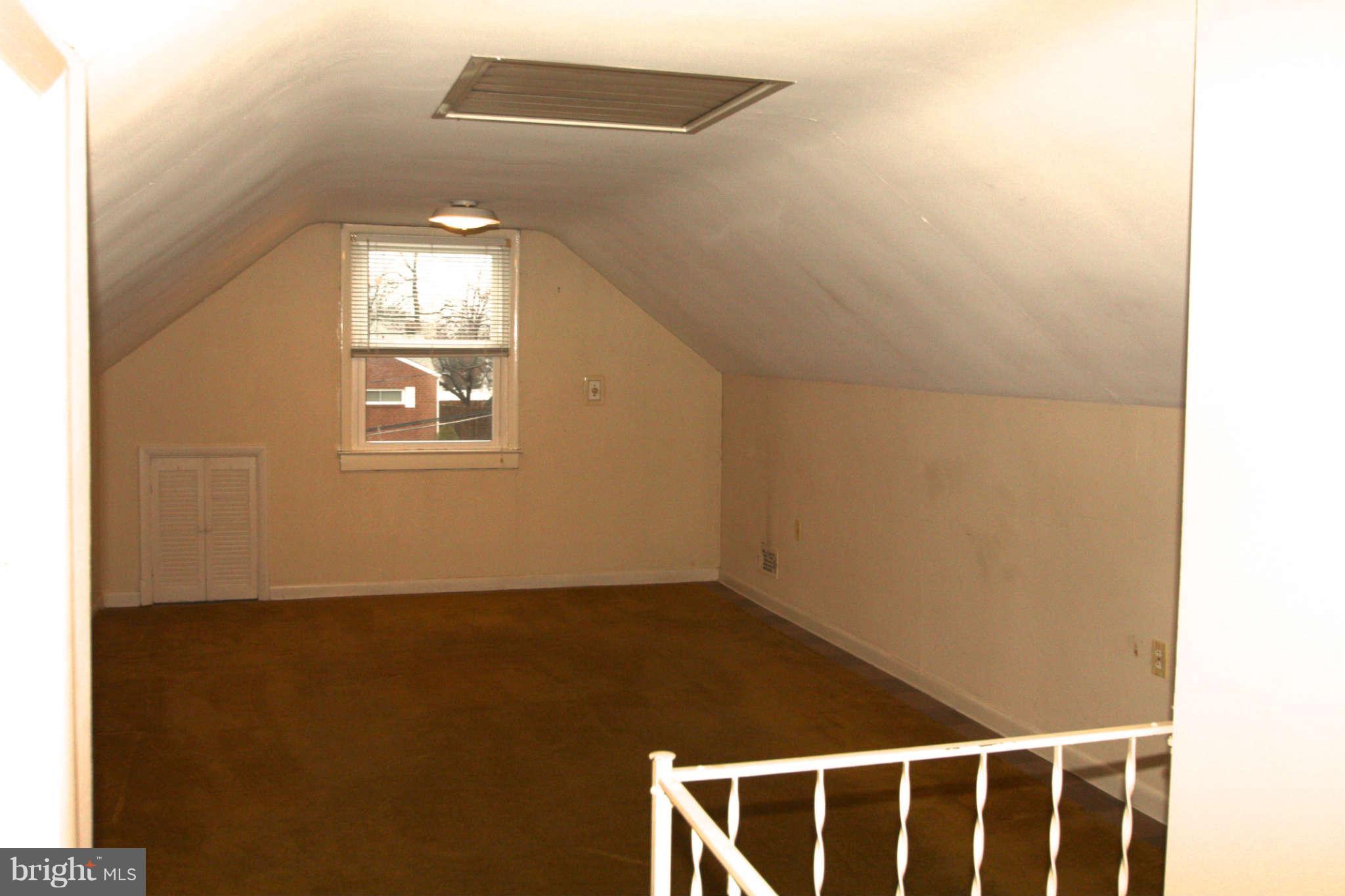 9223 Avondale Road Baltimore, MD 21234 - Photo 4 of 17 Bedroom