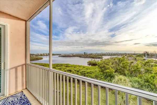 a view of a lake from a yard