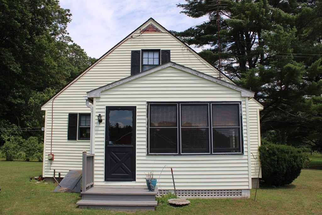 275 River Road Deerfield, MA 01373 - Photo 3 of 19 Gallery Image 3