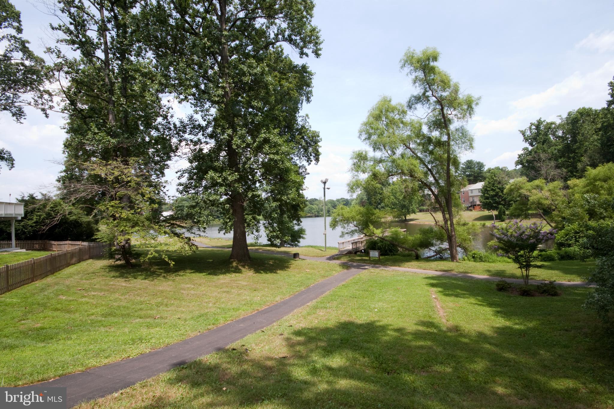 5480 Lighthouse Lane Burke, VA 22015 - Photo 33 of 36