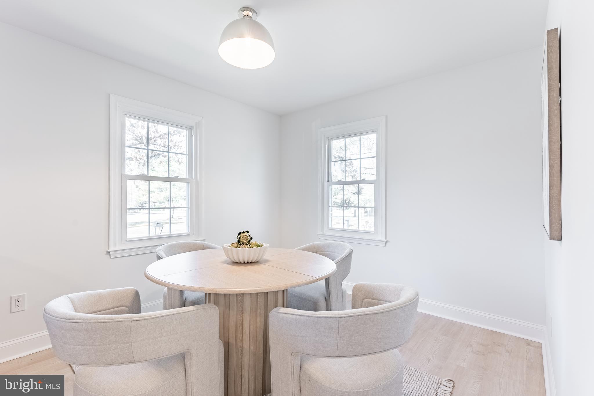 5480 Lighthouse Lane Burke, VA 22015 - Photo 5 of 36 Breakfast room